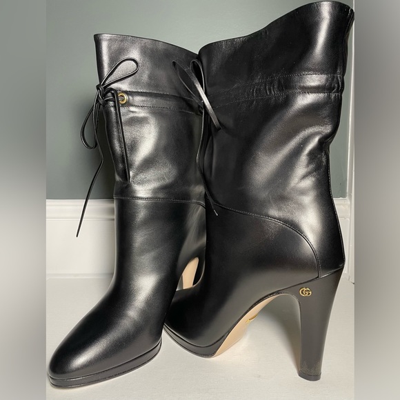 Gucci Charlotte drawstring Black Leather booties 9.5 - Picture 6 of 13